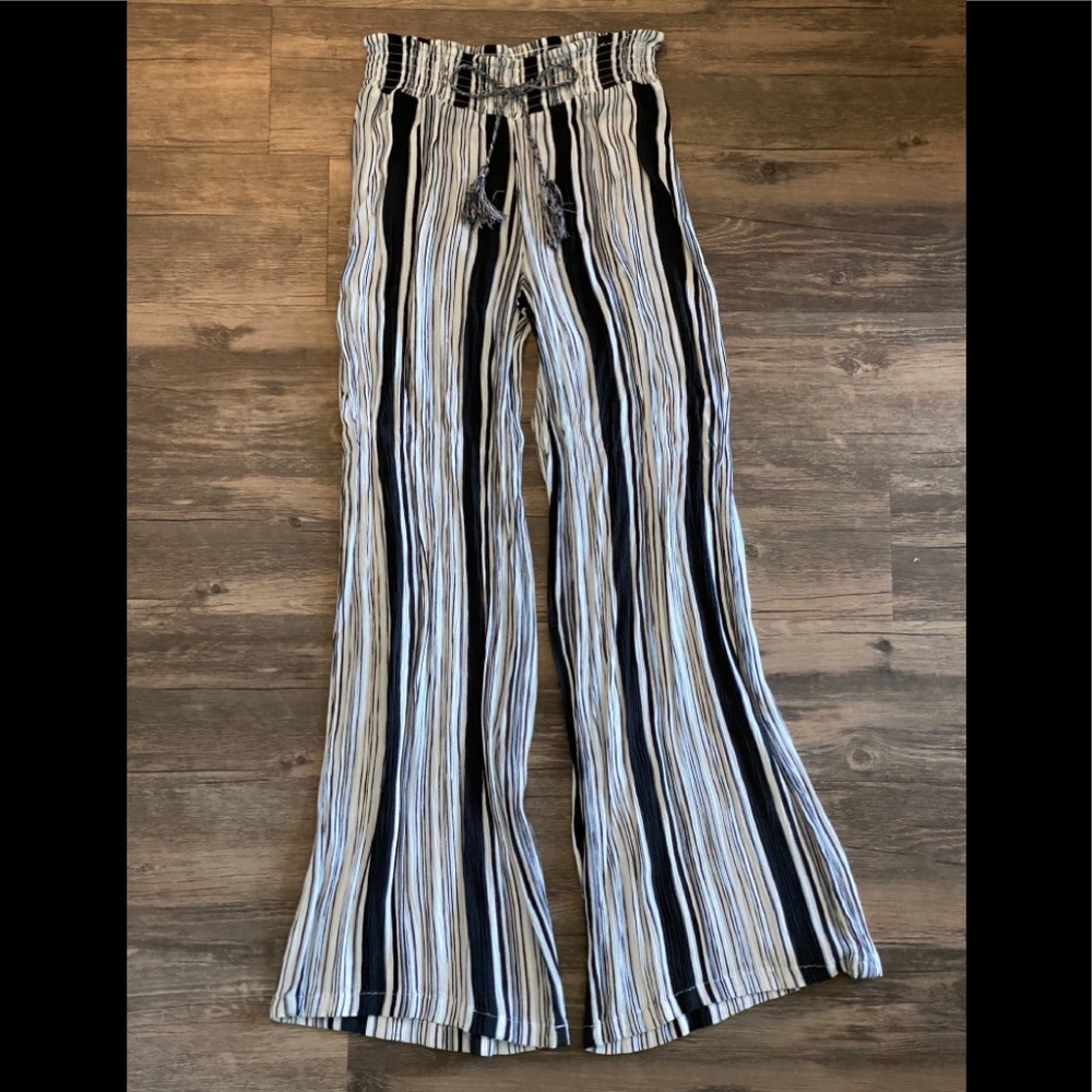Flowy pants